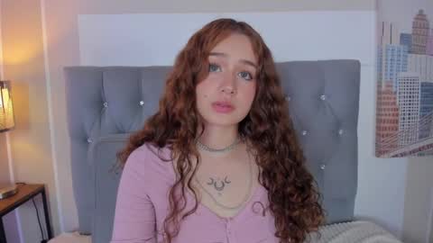 Snapshot of mailin18 chatting on 12-14-24, 12:11 Mailin online show from 12-14-24, 12:11