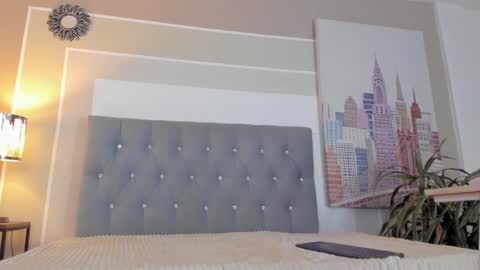 Snapshot of mailin18 chatting on 12-28-24, 01:18 Mailin online show from 12-28-24, 01:18