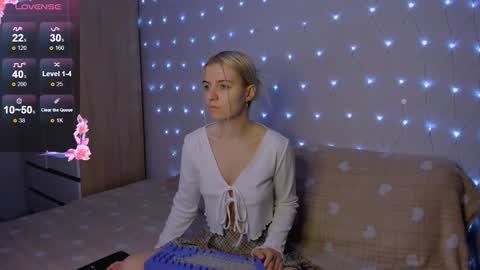 Your kitty online show from 10-07-25, 03:31