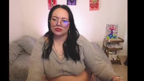 Snapshot of maily_888 chatting on 09-15-25, 06:19 maily online show from 09-15-25, 06:19