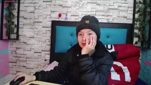 Snapshot of maily_can chatting on 09-09-25, 12:26  MAILY CAN  online show from 09-09-25, 12:26