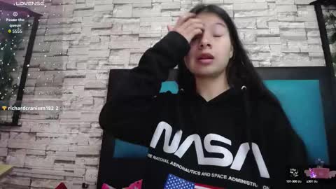 Snapshot of maily_can chatting on 10-03-25, 12:57  MAILY CAN  online show from 10-03-25, 12:57