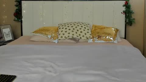 Sofi online show from 01-19-25, 04:25