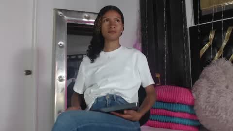 mailyn_gold online show from 07-15-26, 12:21