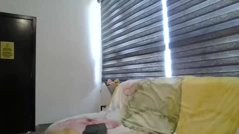 mainlypov online show from 10-24-25, 08:27