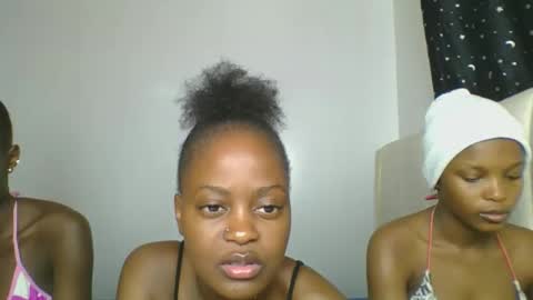 maira luv1 online show from 03-10-26, 08:14