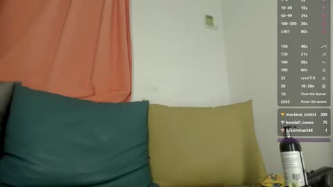    online show from 02-11-25, 08:58