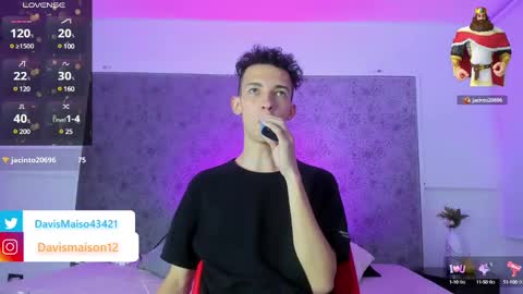 Maison Davis online show from 02-25-25, 03:09