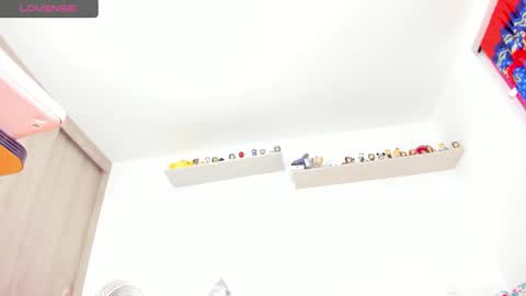 Snapshot of maite_newmilf chatting on 01-20-25, 11:35 Maite online show from 01-20-25, 11:35