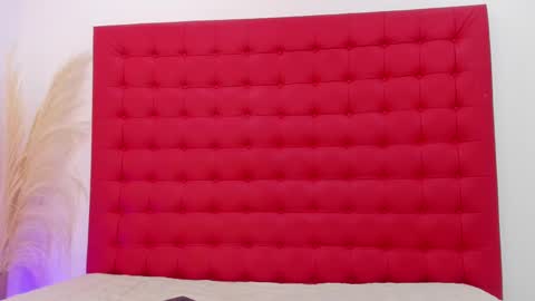 maite_smith69 online show from 03-07-25, 12:23