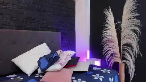 maite_smith69 online show from 09-15-25, 01:11