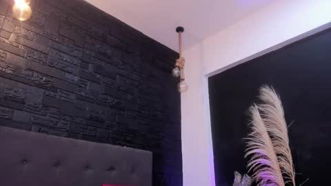 maite_smith69 online show from 12-05-25, 12:47