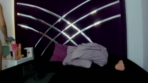 maite online show from 01-18-25, 03:49