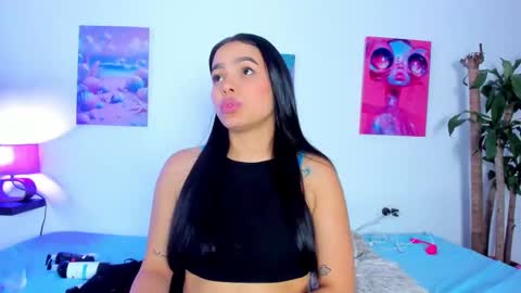 mai  online show from 09-13-25, 07:02