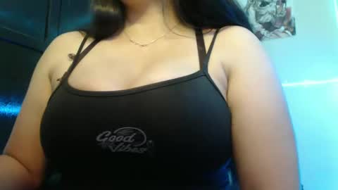 Snapshot of maitte_22 chatting on 12-14-24, 02:12 Hello friends Im on another account    online show from 12-14-24, 02:12