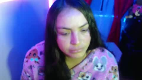 Snapshot of maitte_22 chatting on 01-25-25, 07:28 Hello friends Im on another account    online show from 01-25-25, 07:28