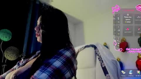 maitte_love online show from 12-17-25, 10:21