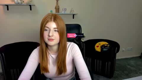 Snapshot of maja_beautiful chatting on 01-29-25, 02:00 your dream online show from 01-29-25, 02:00