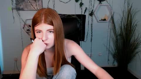 Snapshot of maja_beautiful chatting on 01-30-25, 12:48 your dream online show from 01-30-25, 12:48