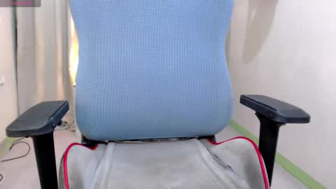 Annalyn online show from 12-19-24, 07:07