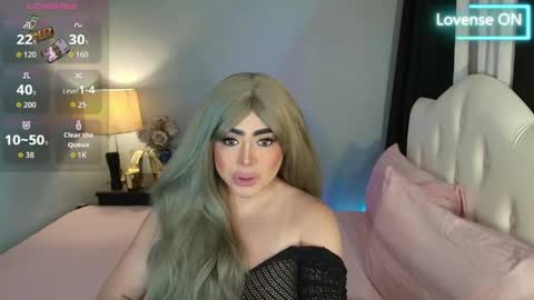Snapshot of majestydannaxx chatting on 05-29-26, 03:26 majestydannaxx online show from 05-29-26, 03:26