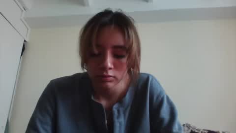 Snapshot of majo_gomezz chatting on 10-01-25, 04:02 majo_gomezz online show from 10-01-25, 04:02