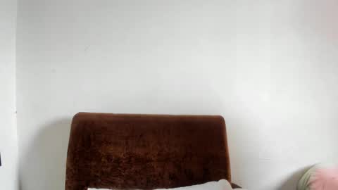 Snapshot of majo_rose chatting on 02-14-25, 04:09 MAJO ROSE  online show from 02-14-25, 04:09
