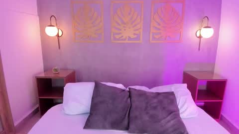 Snapshot of majo_rose chatting on 10-11-25, 07:12 MAJO ROSE  online show from 10-11-25, 07:12