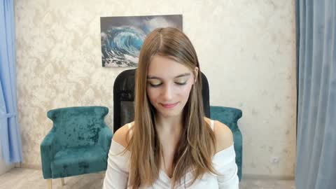 Chloe online show from 01-22-25, 03:31