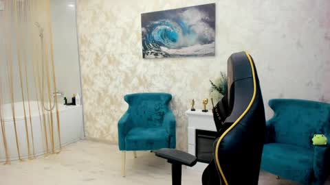 Chloe online show from 05-22-26, 03:24