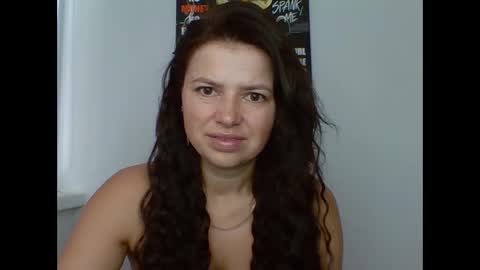 make_mesmile online show from 09-13-25, 05:51