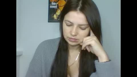 make_mesmile online show from 12-22-25, 05:54