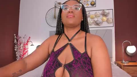 makena online show from 10-04-25, 03:59