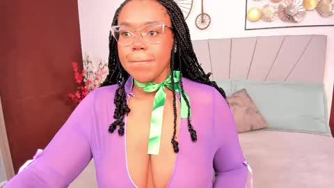 makena online show from 04-22-26, 03:09