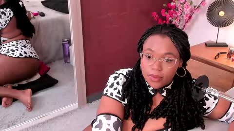 makena online show from 05-24-26, 03:00