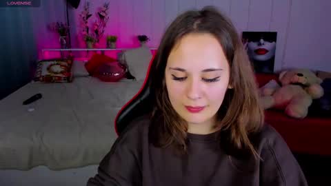 Makima online show from 02-20-25, 07:30