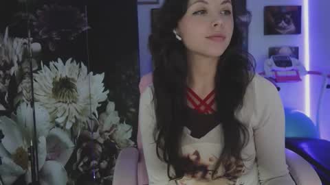 Snapshot of makiyahbelle2 chatting on 09-29-25, 11:37 MakiyahBelle online show from 09-29-25, 11:37