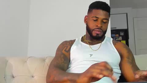 Makonnen online show from 11-25-25, 12:10