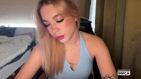 maksisisia online show from 11-20-25, 12:16