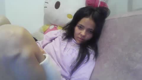 Snapshot of mal_norma chatting on 02-27-25, 12:21 Mal Norma online show from 02-27-25, 12:21