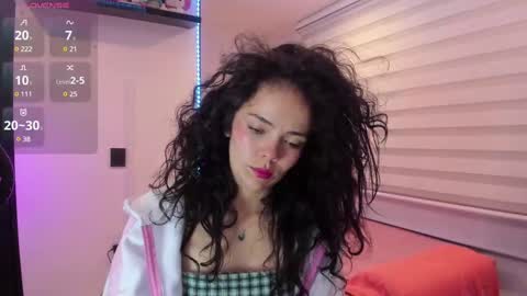 Snapshot of mal_norma chatting on 03-04-25, 06:37 Mal Norma online show from 03-04-25, 06:37