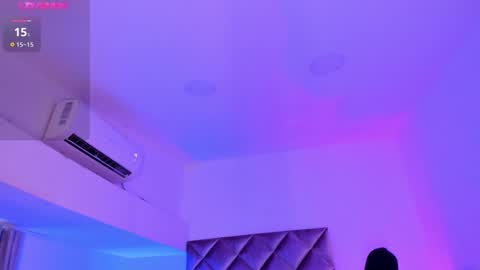 Snapshot of malaia_hills chatting on 12-19-24, 07:18 Call Me Mala online show from 12-19-24, 07:18