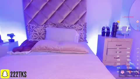 Snapshot of malaia_hills chatting on 02-21-25, 07:32 Call Me Mala online show from 02-21-25, 07:32