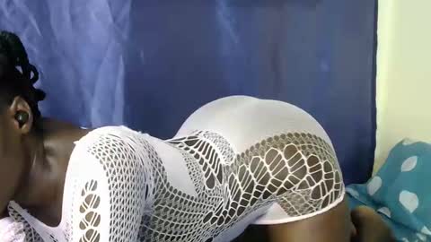 Snapshot of malaika_musa chatting on 09-17-25, 07:32 malaika_musa online show from 09-17-25, 07:32