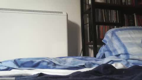 malciii5 online show from 09-08-25, 06:07