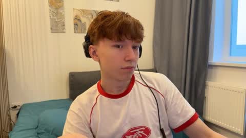 Snapshot of malcolm_yang chatting on 11-28-25, 11:46 Tom and Mark 3 online show from 11-28-25, 11:46