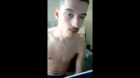 Snapshot of male20y chatting on 05-02-26, 11:48 male20y online show from 05-02-26, 11:48