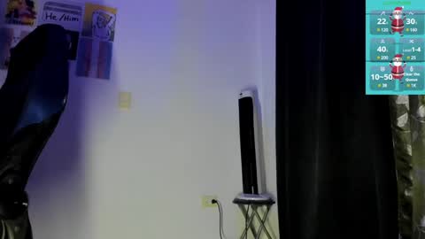 Snapshot of male_pussy chatting on 12-25-24, 02:25 ADAM online show from 12-25-24, 02:25