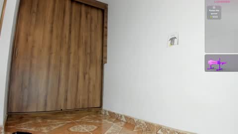 Snapshot of male_pussy chatting on 02-25-25, 04:10 ADAM online show from 02-25-25, 04:10