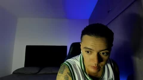 ADAM         online show from 04-20-26, 01:41